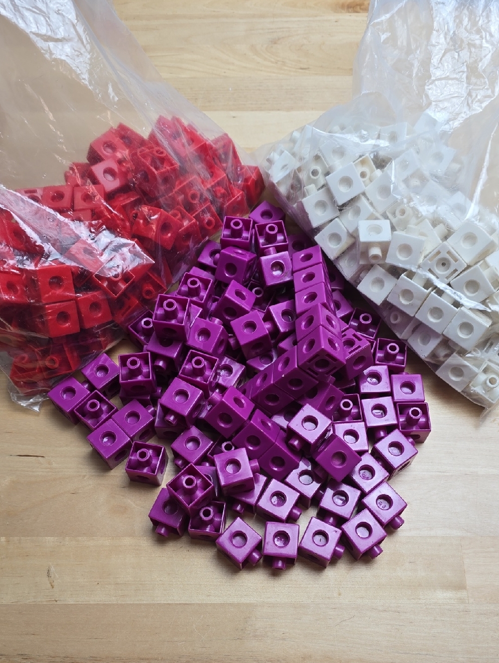 Learning Resources Snap Cubes Set of 300 - Math Manipulatives - Purple White Red